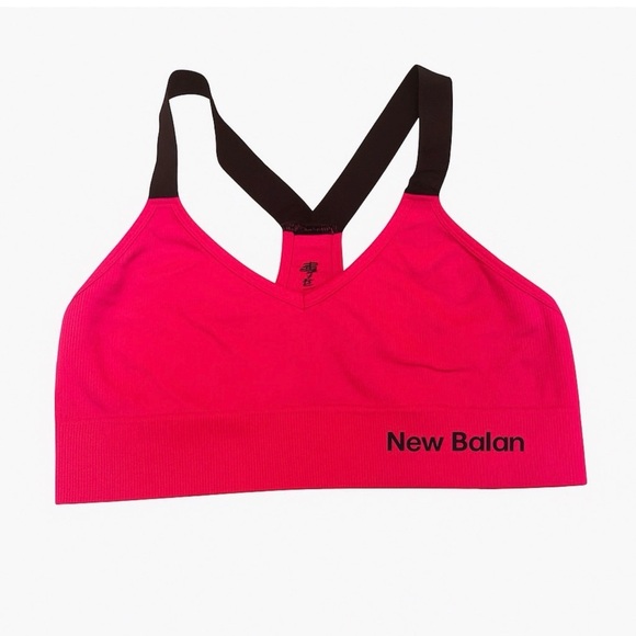 New Balance Pink Seamless Racerback Sports Bra Logo Flaw Women’s Size M GUC Yoga - Picture 9 of 9